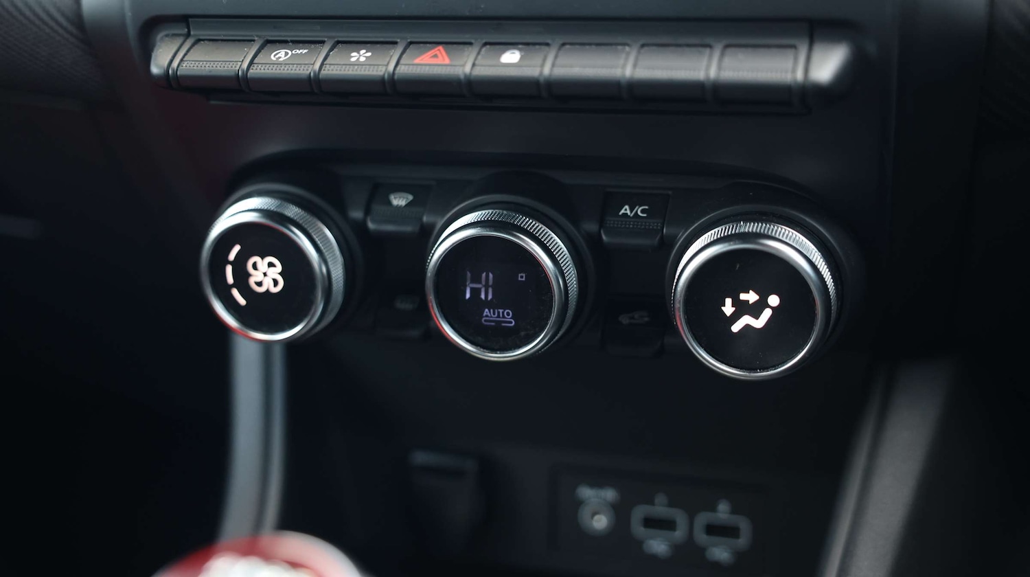 Used Renault Captur 2022 for sale - 76818654: Photo 32