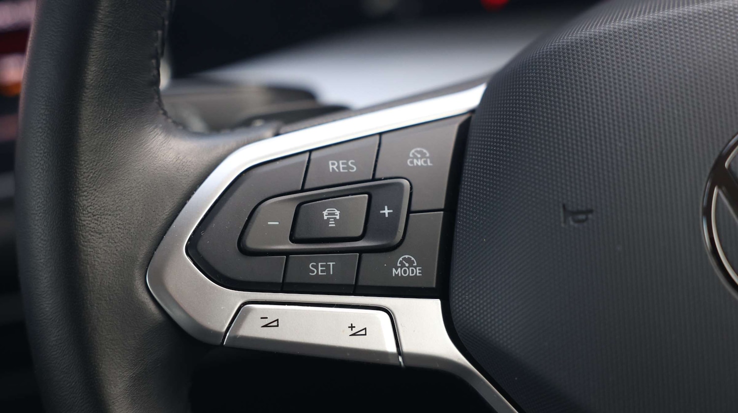 Used Volkswagen Golf 2024 for sale - 77042777: Photo 35