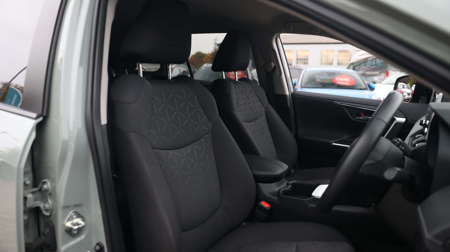 Used Toyota RAV4 2022 for sale - 76874008: Photo 18