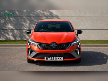 Used Renault Clio 2025 for sale - 79338178: Photo