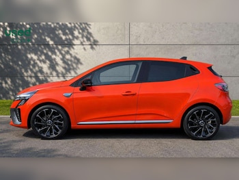 Used Renault Clio 2025 for sale - 79338178: Photo