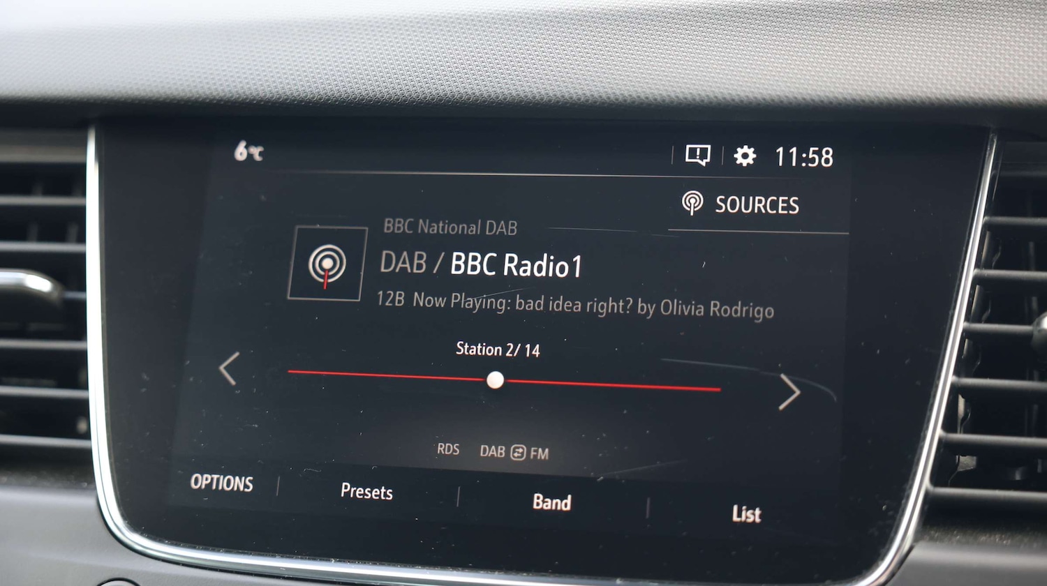 Used Vauxhall Crossland 2022 for sale - 76872635: Photo 24