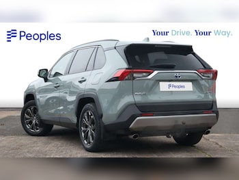 Used Toyota RAV4 2022 for sale - 76817693: Photo