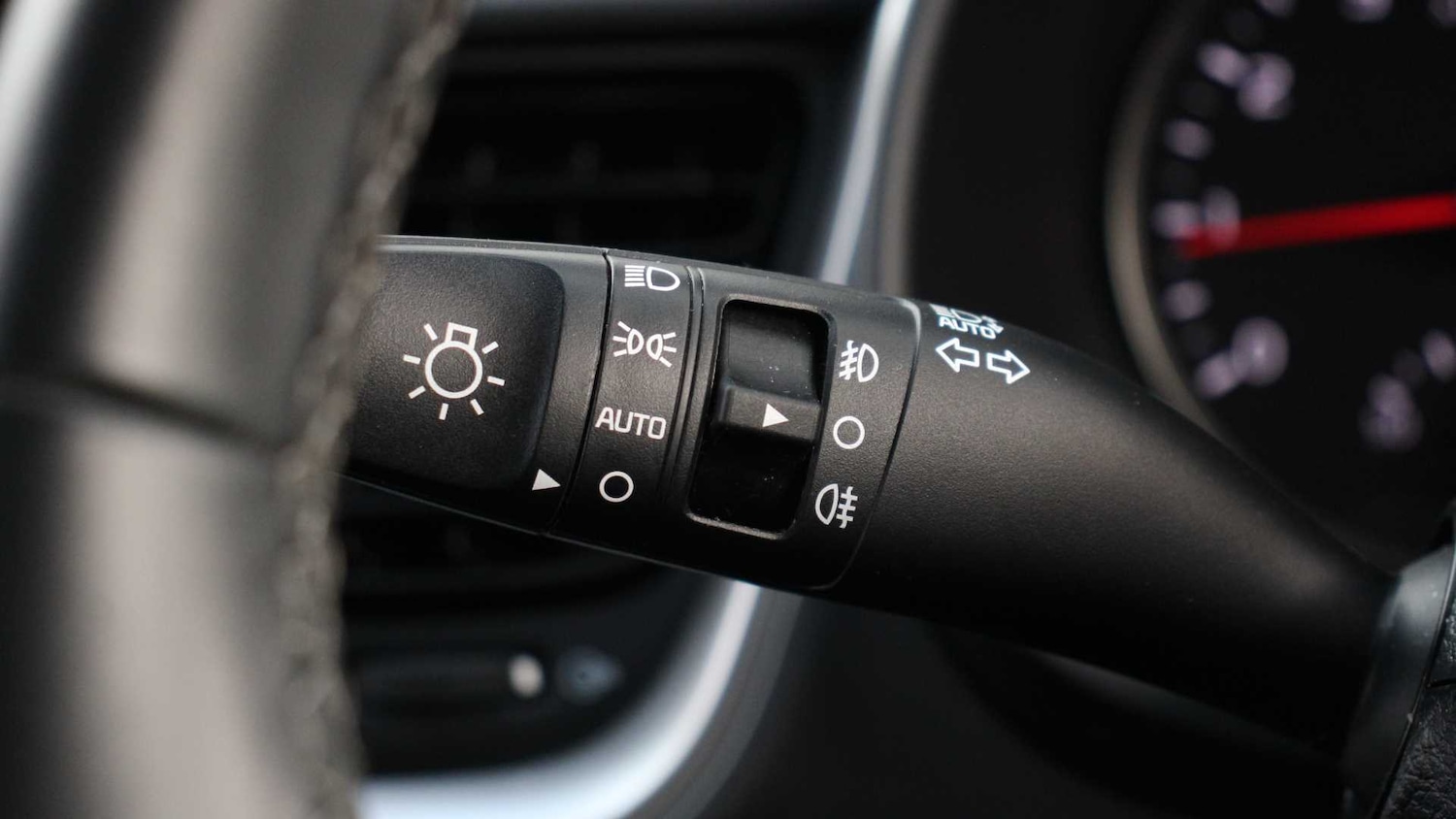 Used Kia Stonic 2022 for sale - 77545278: Photo 29