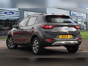 Used Kia Stonic 2022 for sale - 77545278: Photo