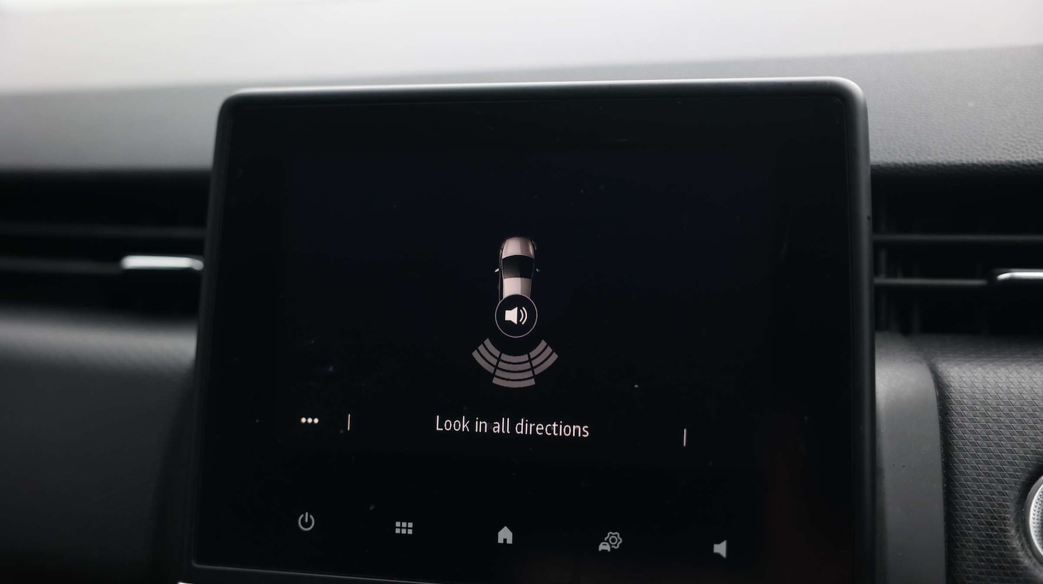 Used Renault Clio 2020 for sale - 76818652: Photo 29