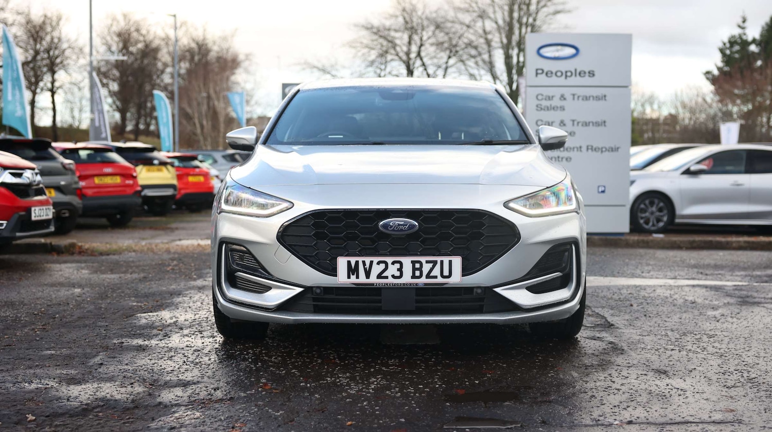 Used Ford Focus 2023 for sale - 76818635: Photo 5