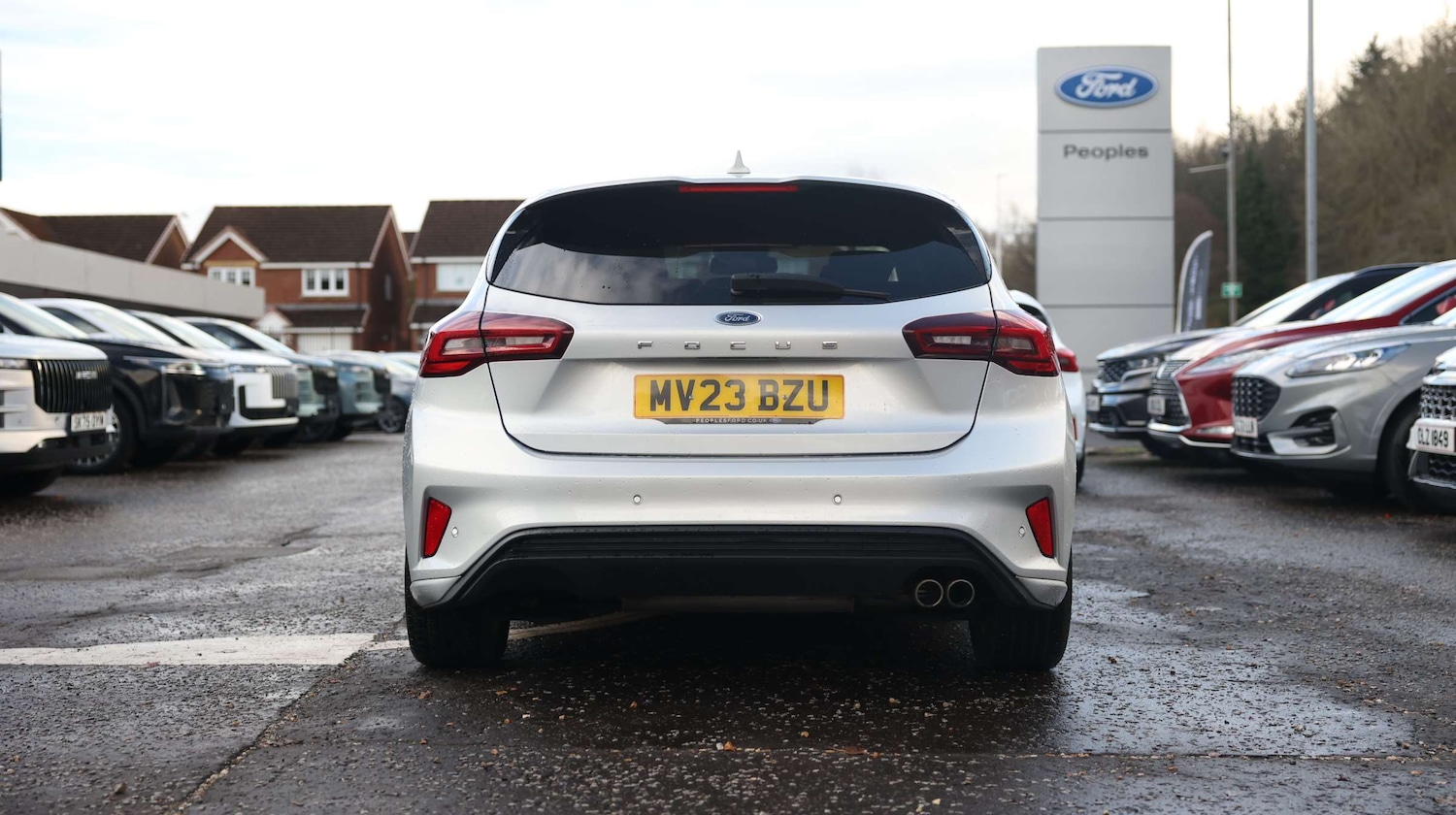 Used Ford Focus 2023 for sale - 76818635: Photo 6