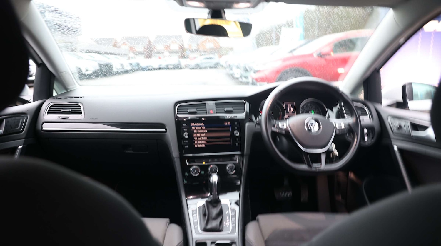 Used Volkswagen Golf 2018 for sale - 76818655: Photo 21