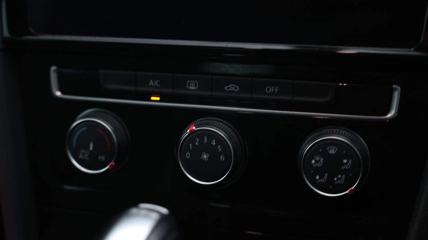 Used Volkswagen Golf 2018 for sale - 76818655: Photo 30