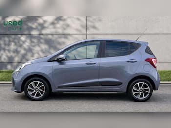Used Hyundai i10 2019 for sale - 79677839: Photo