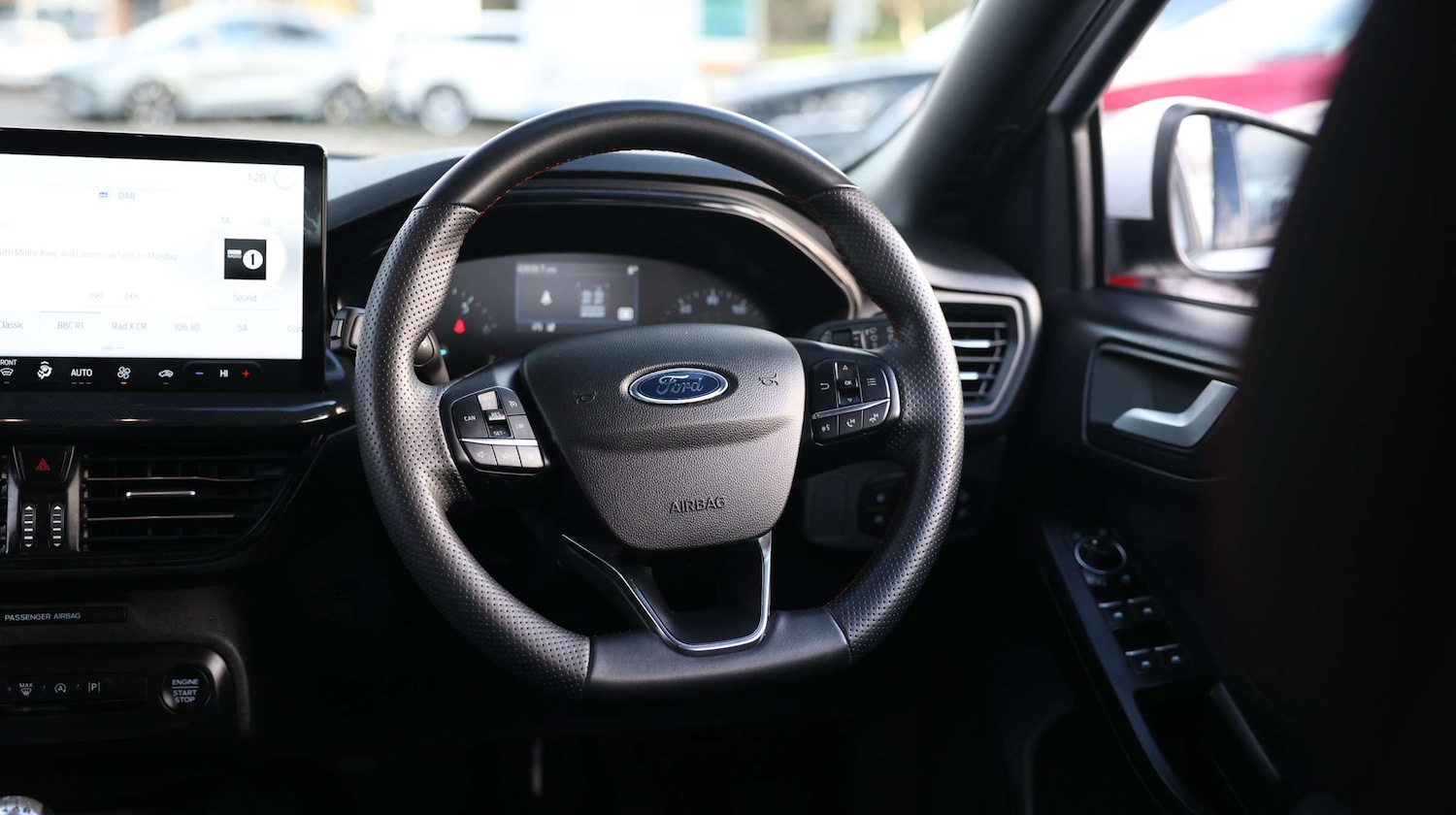 Used Ford Focus 2023 for sale - 76873457: Photo 20