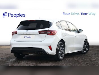 Used Ford Focus 2023 for sale - 76873457: Photo