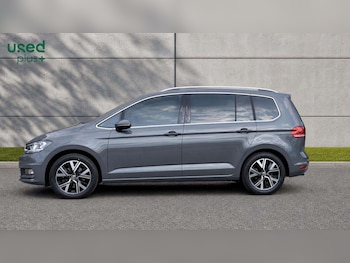 Used Volkswagen Touran 2020 for sale - 79490262: Photo