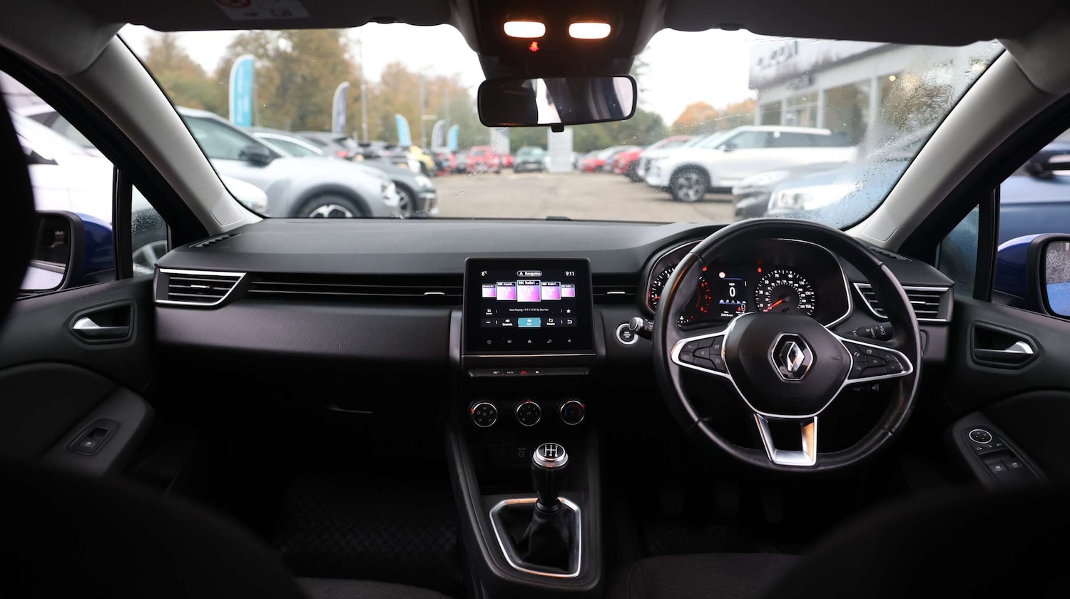 Used Renault Clio 2020 for sale - 76869959: Photo 21