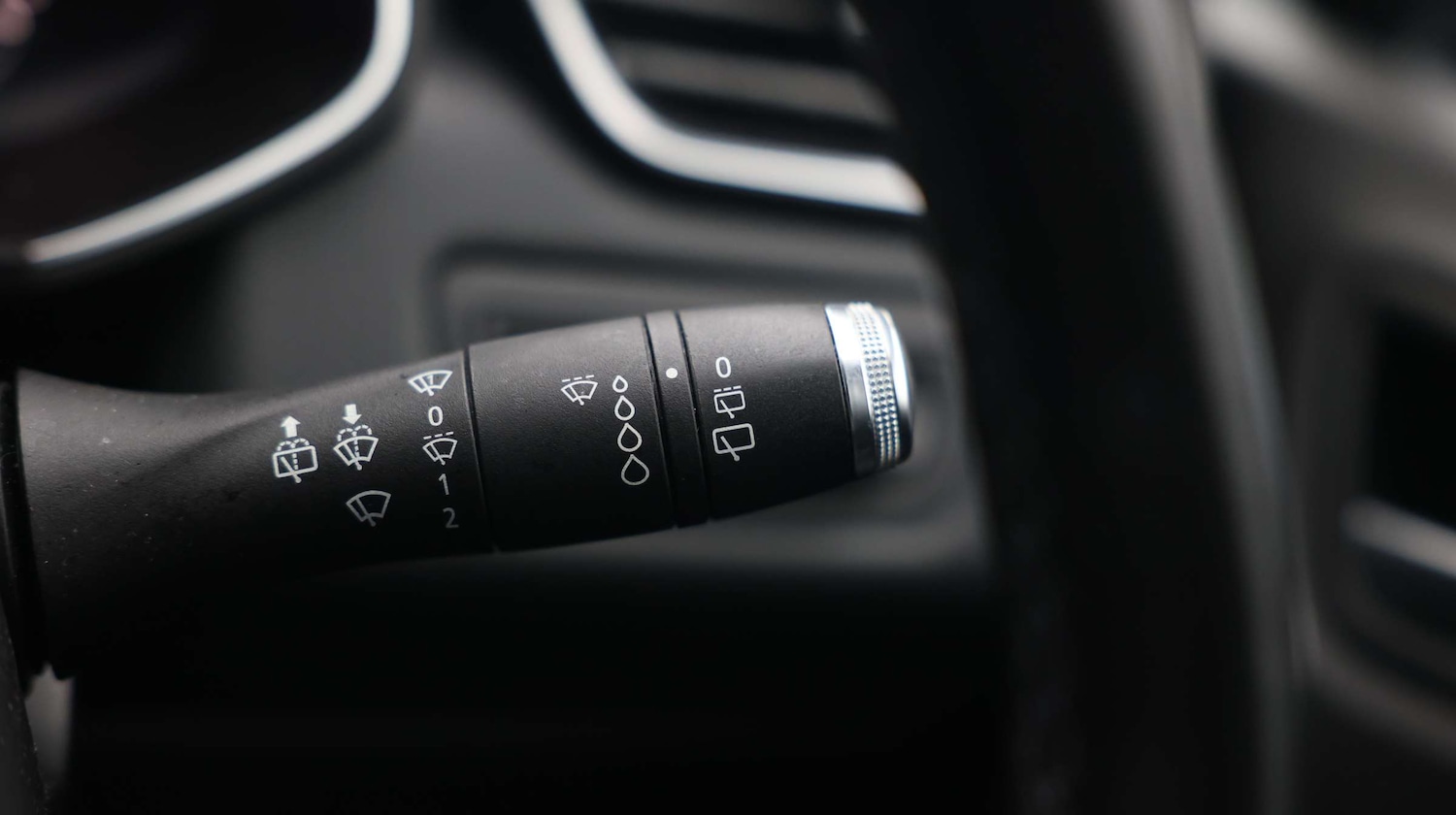 Used Renault Clio 2020 for sale - 76869959: Photo 34