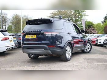 Used Land Rover Discovery 2018 for sale - 79533741: Photo