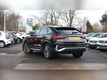 Used Audi Q3 2023 for sale - 77971740: Photo