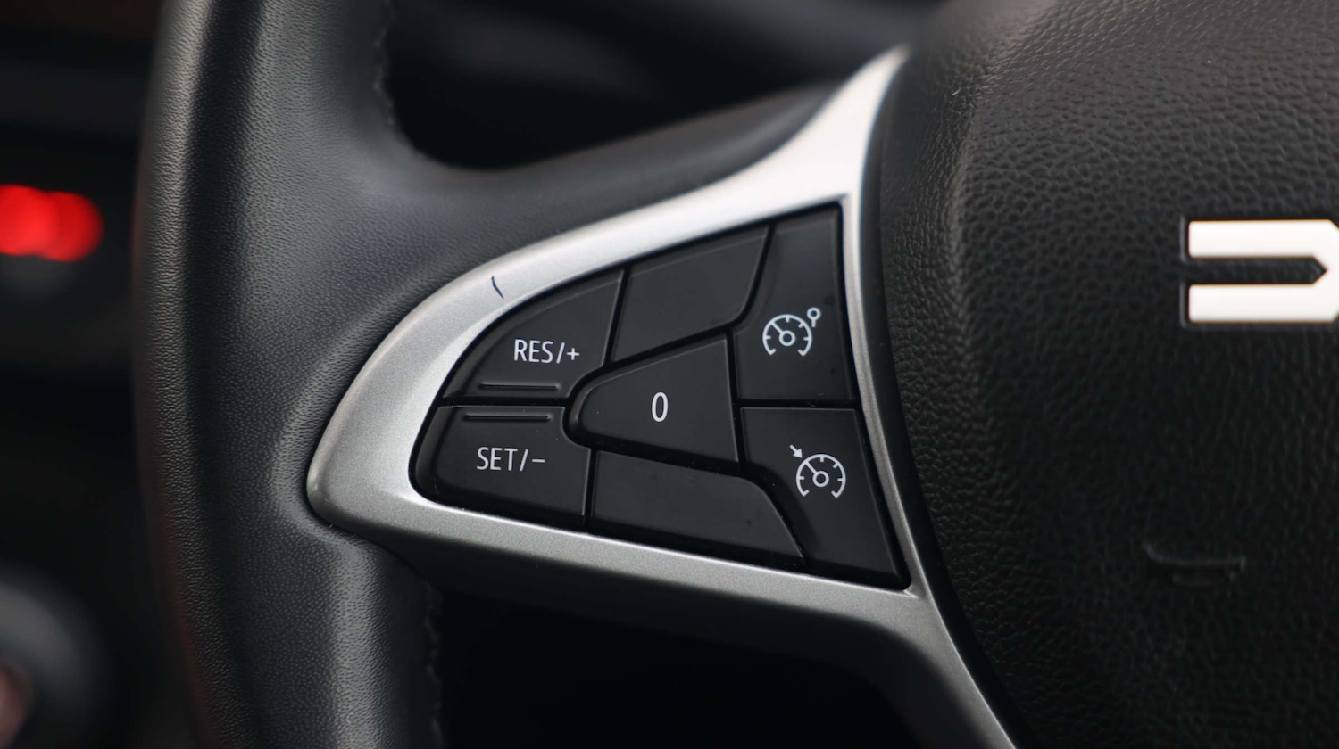 Used Dacia Sandero Stepway 2024 for sale - 77614488: Photo 35