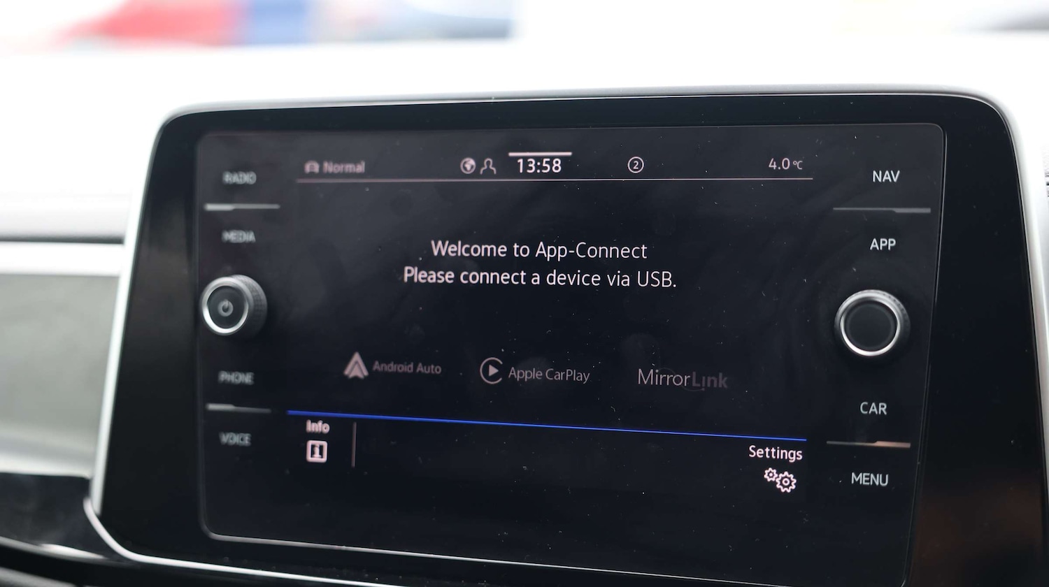 Used Volkswagen T-Roc 2022 for sale - 77293452: Photo 28