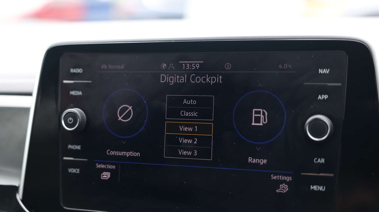 Used Volkswagen T-Roc 2022 for sale - 77293452: Photo 29