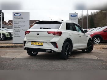 Used Volkswagen T-Roc 2022 for sale - 77293452: Photo