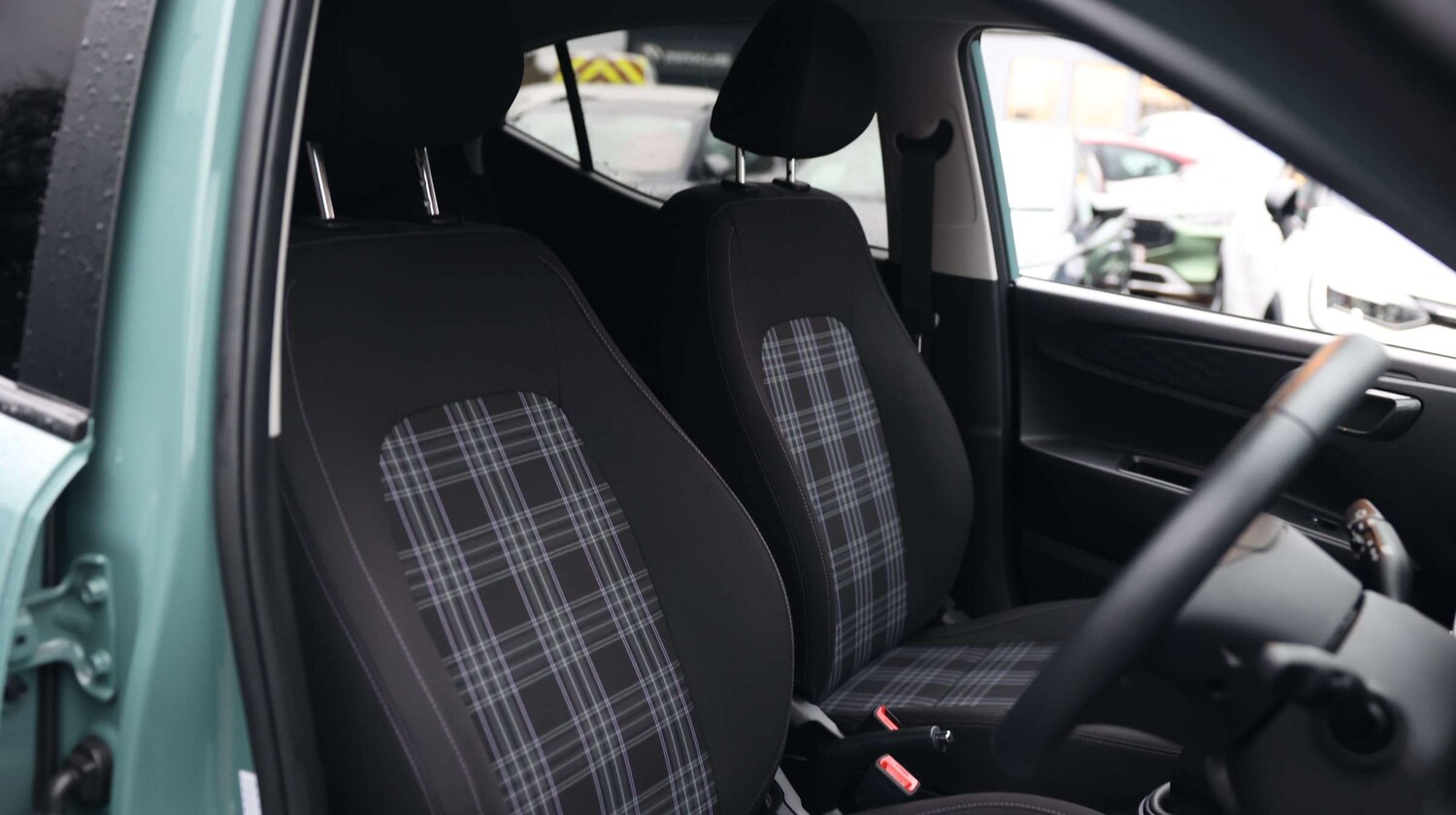 Used Hyundai i10 2024 for sale - 77539798: Photo 17