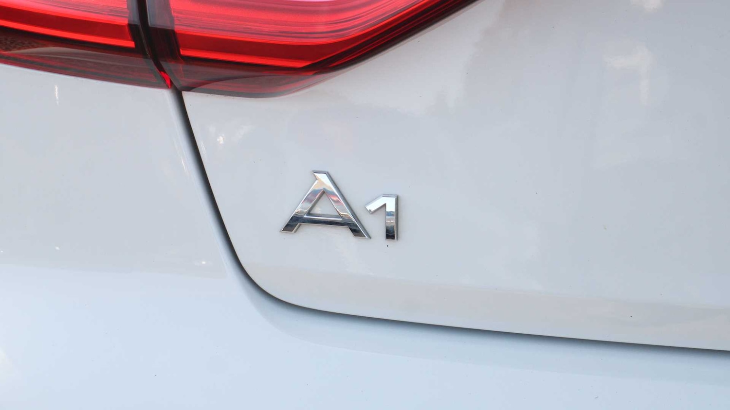 Used Audi A1 2023 for sale - 76818649: Photo 15