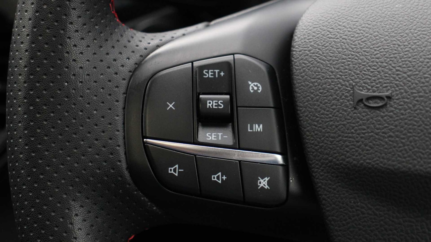 Used Ford Kuga 2022 for sale - 76818643: Photo 38