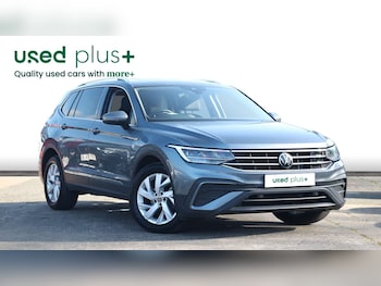 Used Volkswagen Tiguan Allspace 2023 for sale - 78813862: Photo