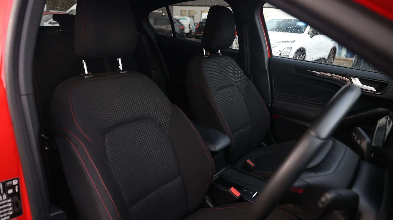 Used Ford Focus 2022 for sale - 76873925: Photo 15