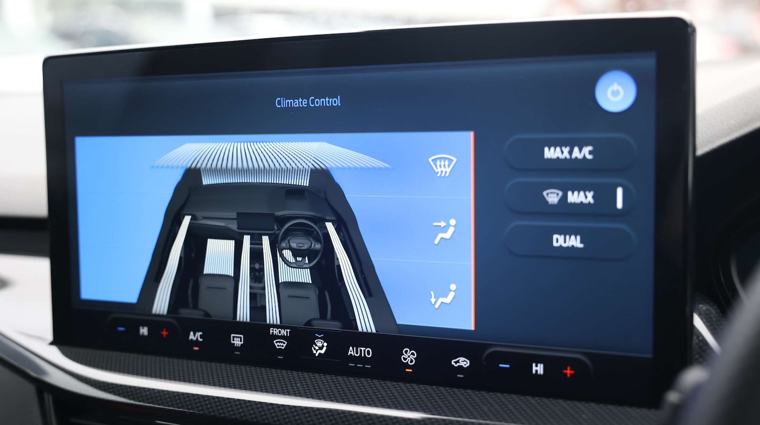 Used Ford Focus 2022 for sale - 76873925: Photo 28