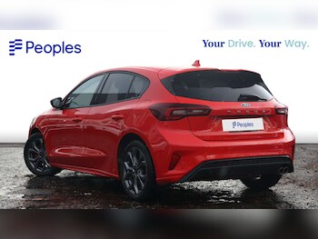 Used Ford Focus 2022 for sale - 76873925: Photo