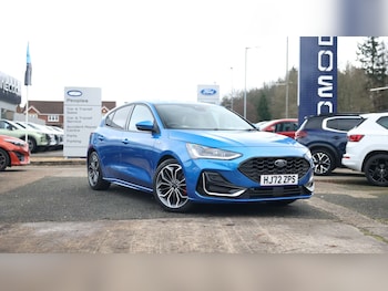 Used Ford Focus 2022 for sale - 77281102: Photo