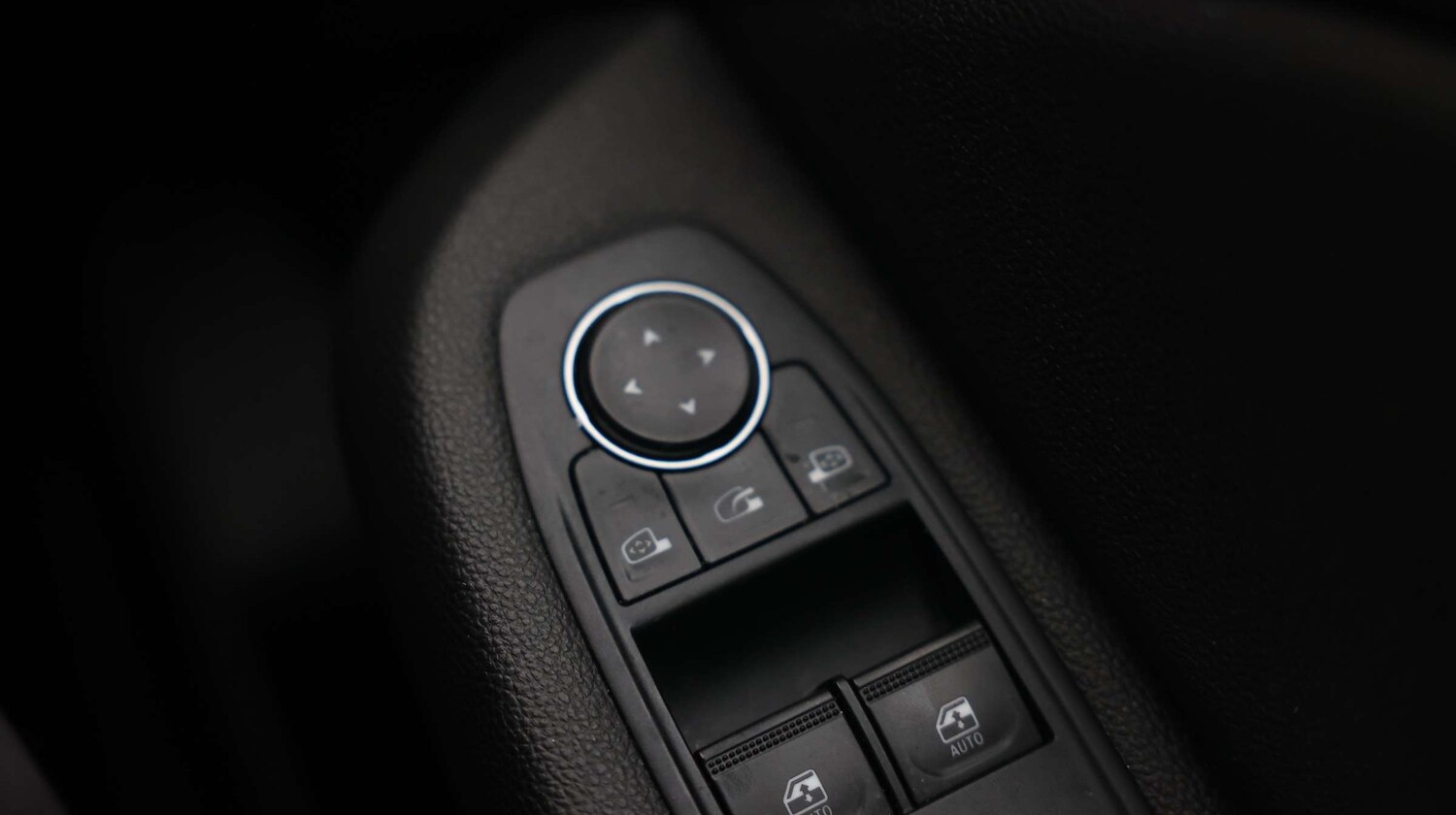 Used Renault Clio 2020 for sale - 77067697: Photo 39