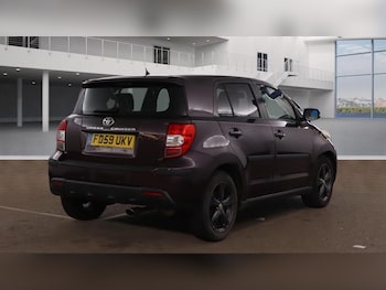 Used Toyota Urbancruiser 2010 for sale - 75948997: Photo