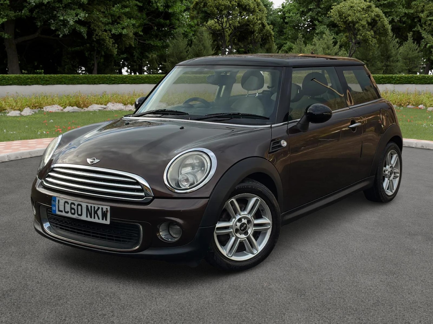 Used MINI Hatch 2010 for sale - 76623864: Photo 3