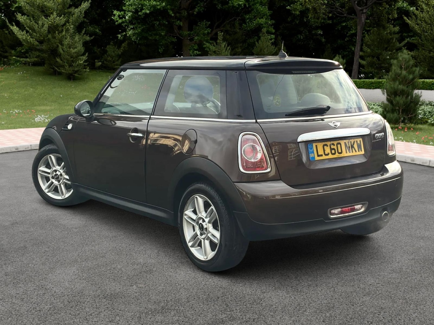 Used MINI Hatch 2010 for sale - 76623864: Photo 6