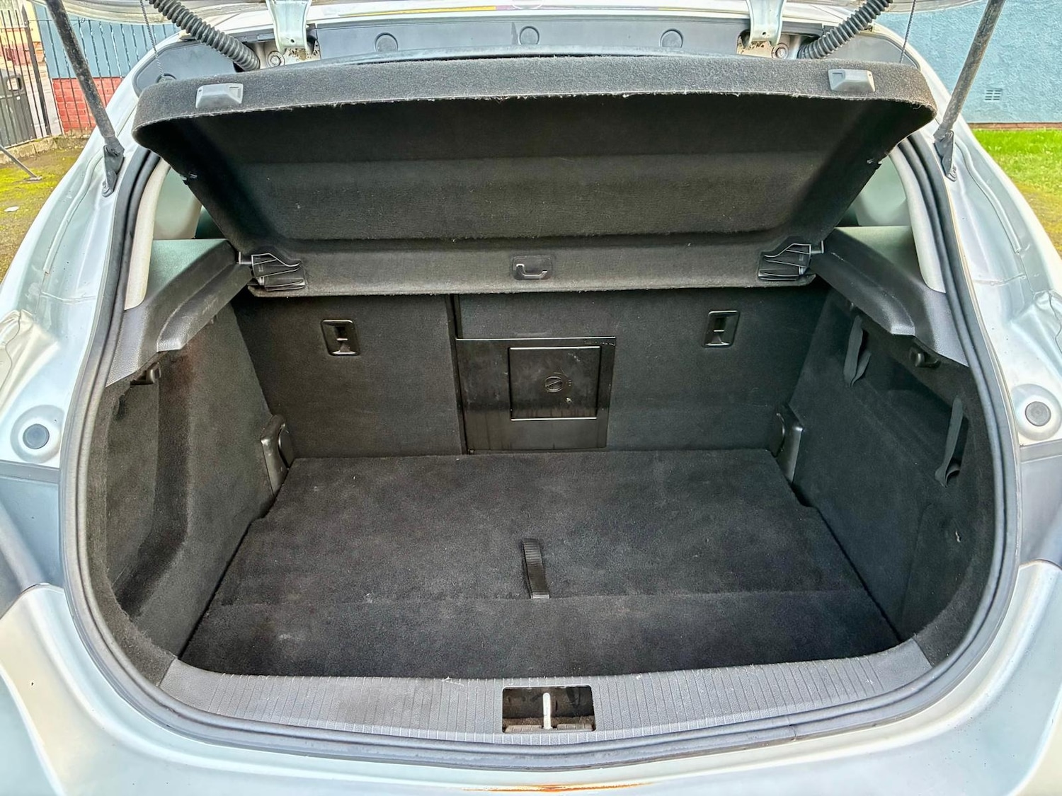 Used Vauxhall Astra 2010 for sale - 76963602: Photo 7