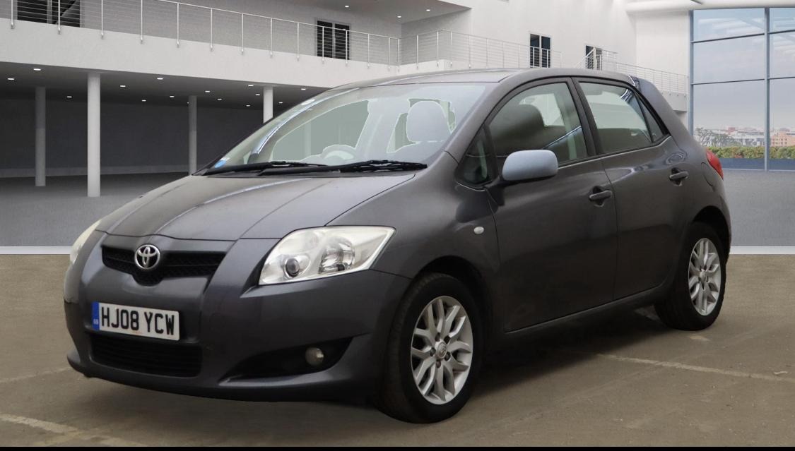 Used Toyota Auris 2008 for sale - 76444736: Photo 2