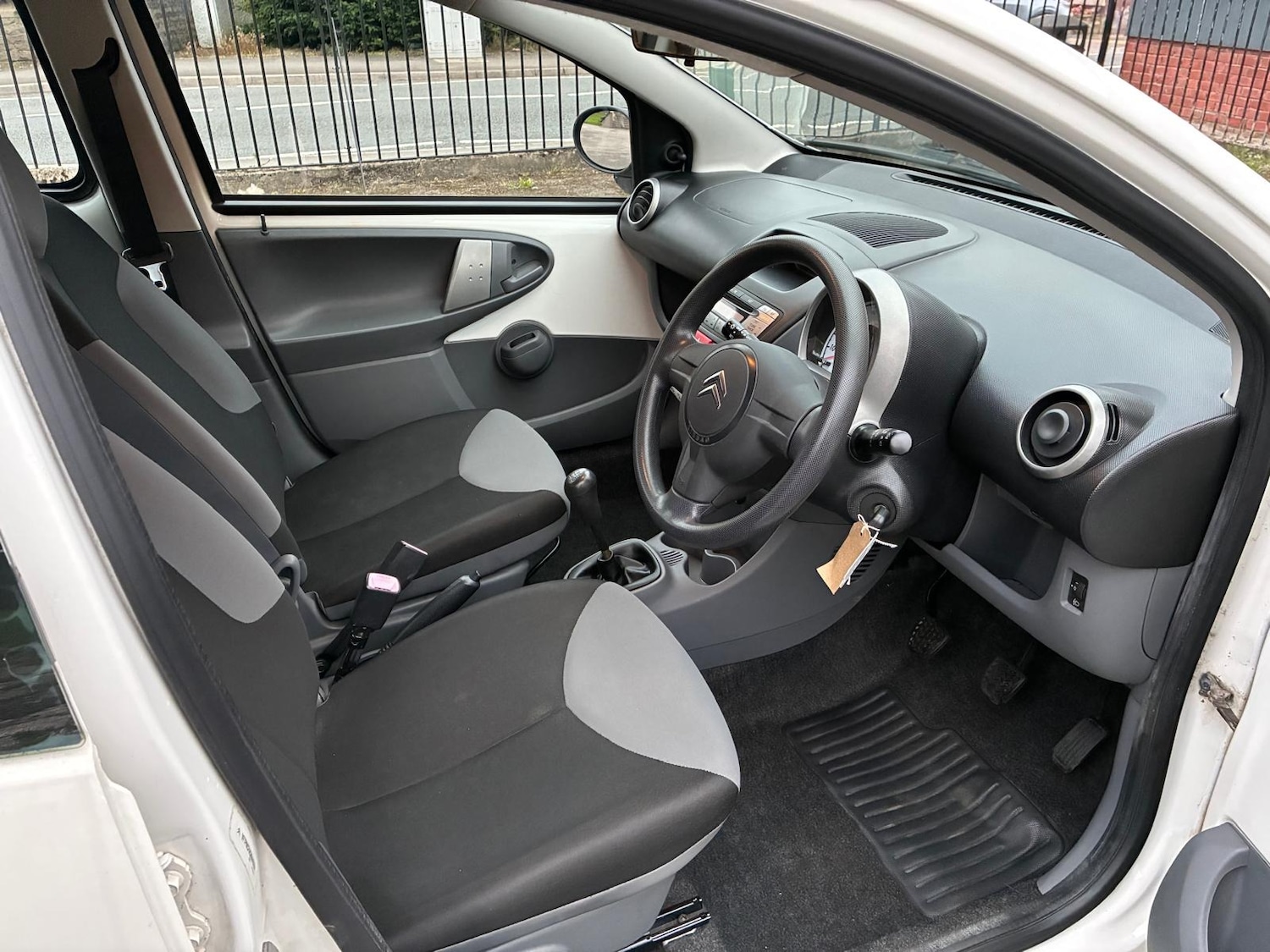 Used Citroen C1 2010 for sale - 76026004: Photo 8