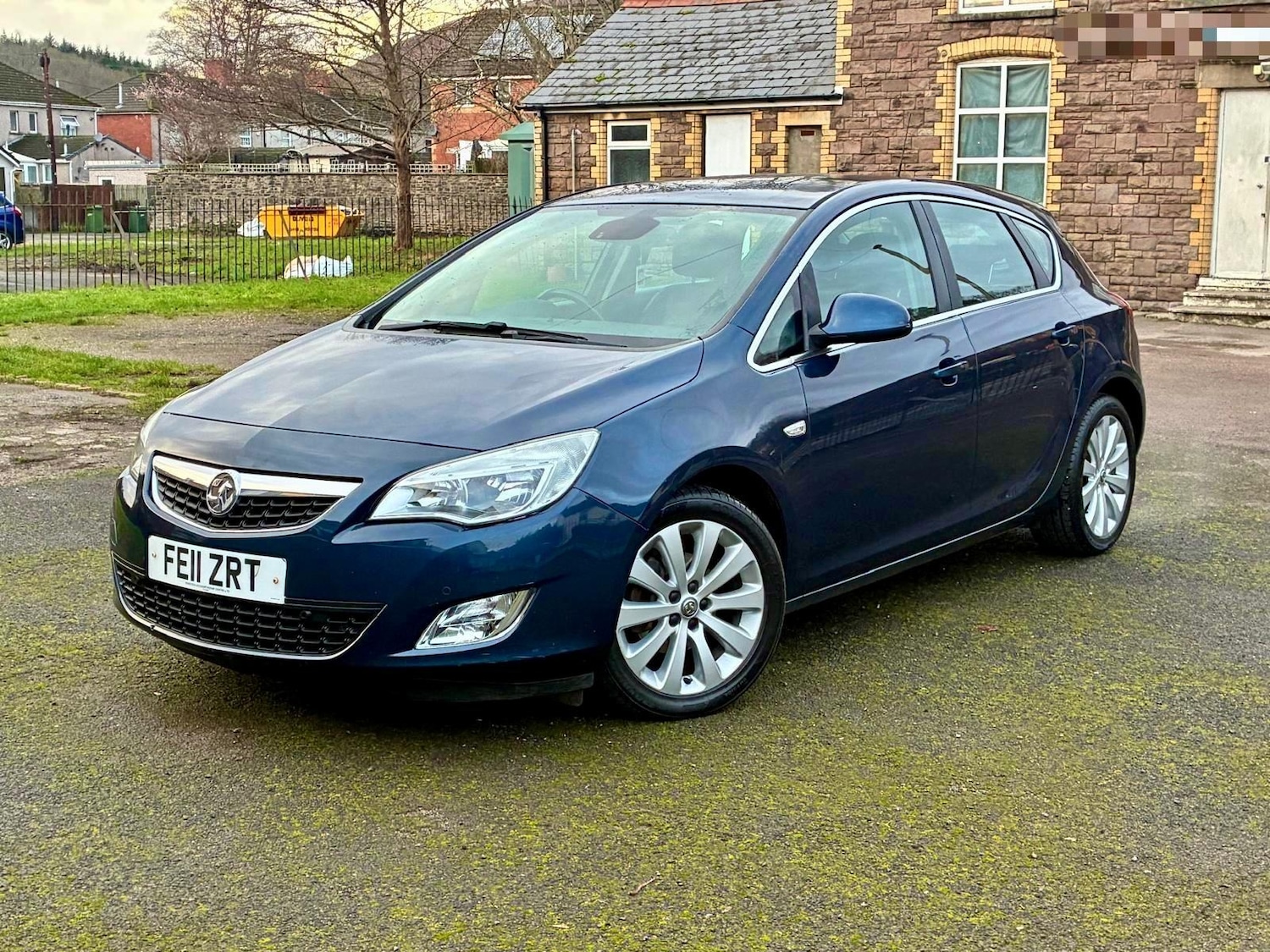 Used Vauxhall Astra 2011 for sale - 76935229: Photo 3