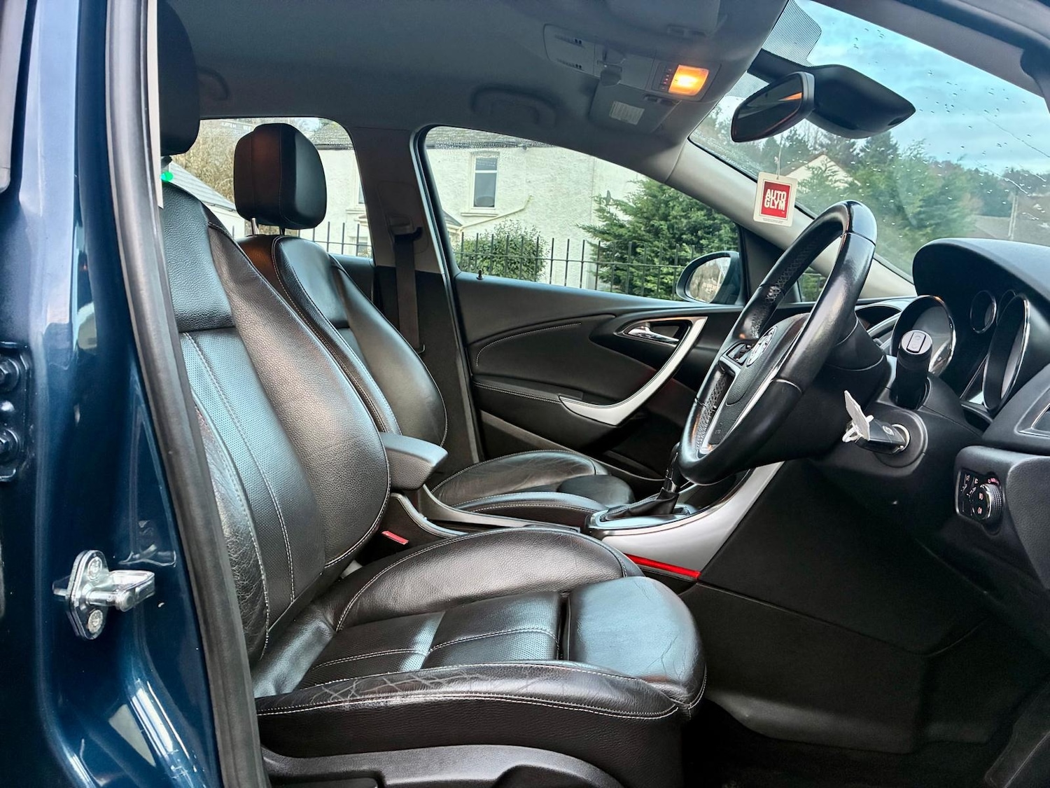 Used Vauxhall Astra 2011 for sale - 76935229: Photo 9