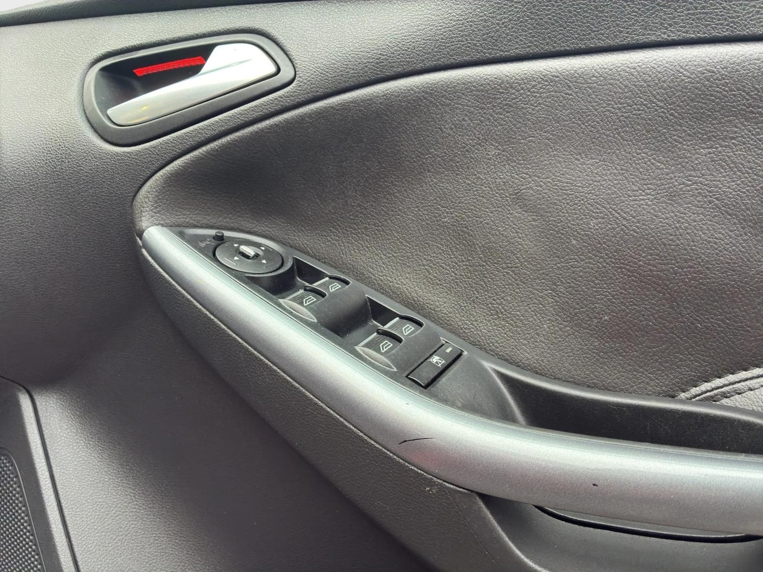 Used Ford Focus 2012 for sale - 76527427: Photo 13