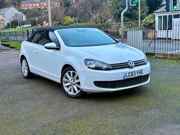 Used Volkswagen Golf 2014 for sale - 77014934: Photo