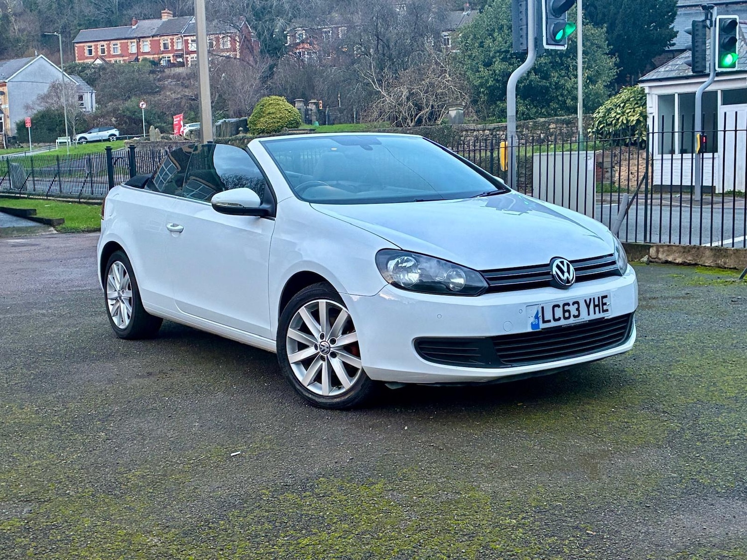 Used Volkswagen Golf 2014 for sale - 77014934: Photo 4