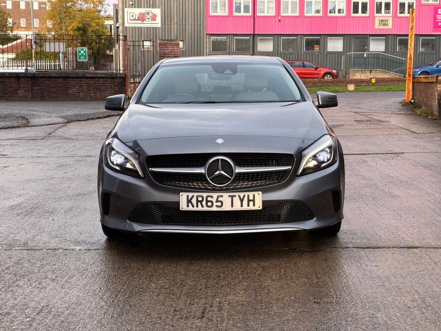 Used Mercedes-Benz A-Class 2015 for sale - 77519972: Photo 2
