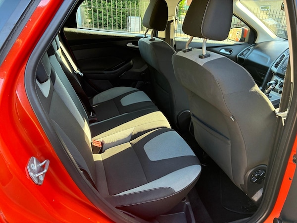Used Ford Focus 2012 for sale - 76243110: Photo 8