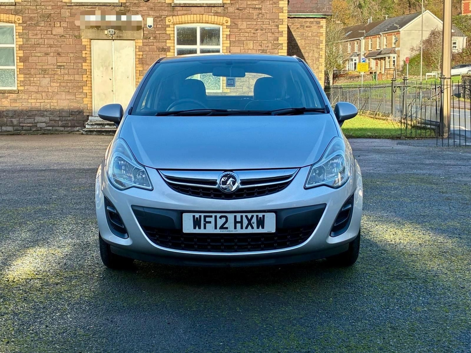 Used Vauxhall Corsa 2012 for sale - 76596625: Photo 2
