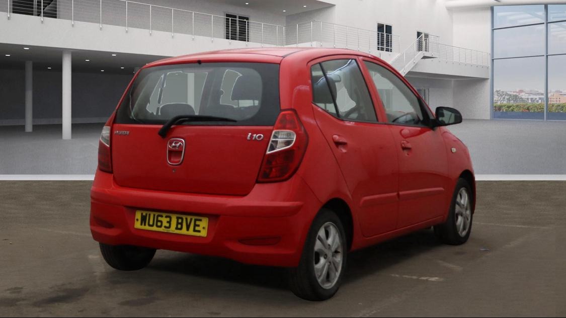Used Hyundai i10 2013 for sale - 76527448: Photo 3